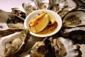 oysters-1512278-639x425